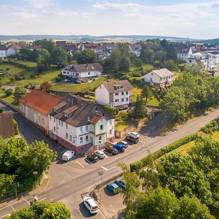 Landhotel Zum Niestetal Luaran gambar